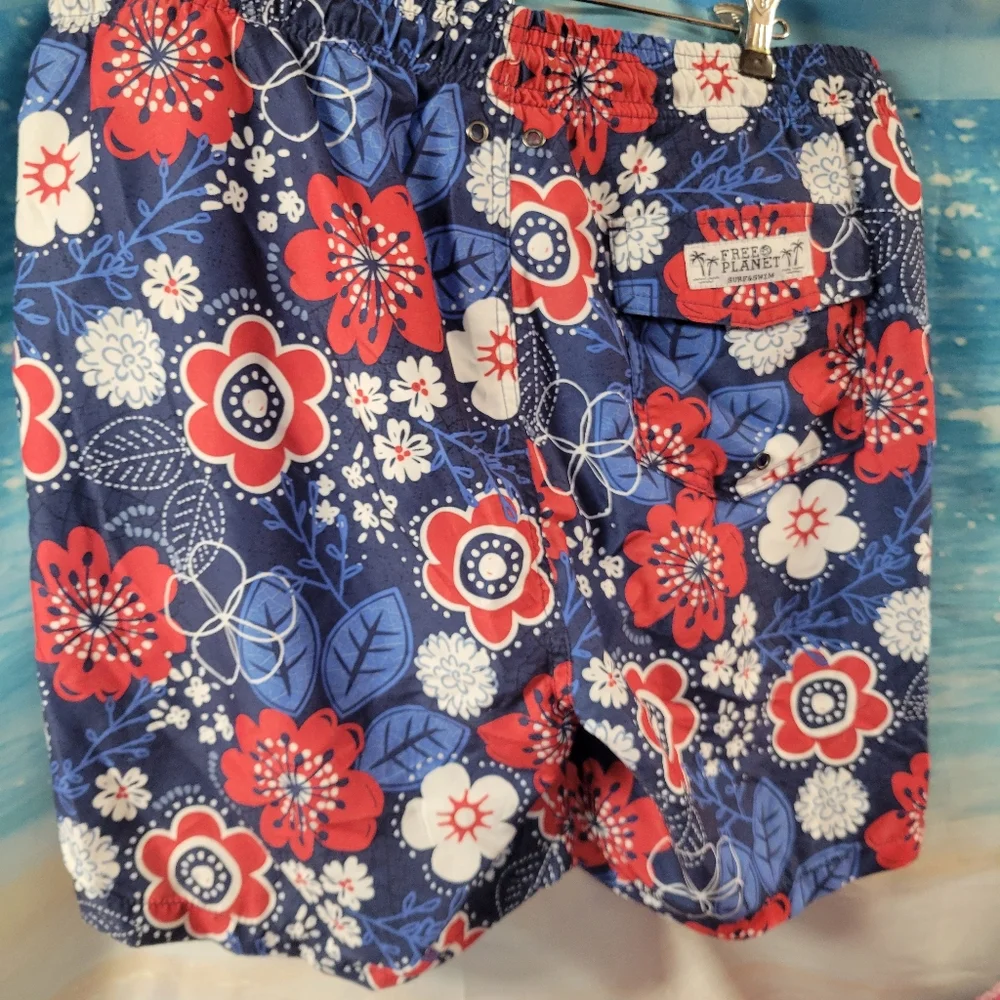 Free Planet Surf‎ NWOT 2PC Floral Blue and Red Men's Short & Shirt Set